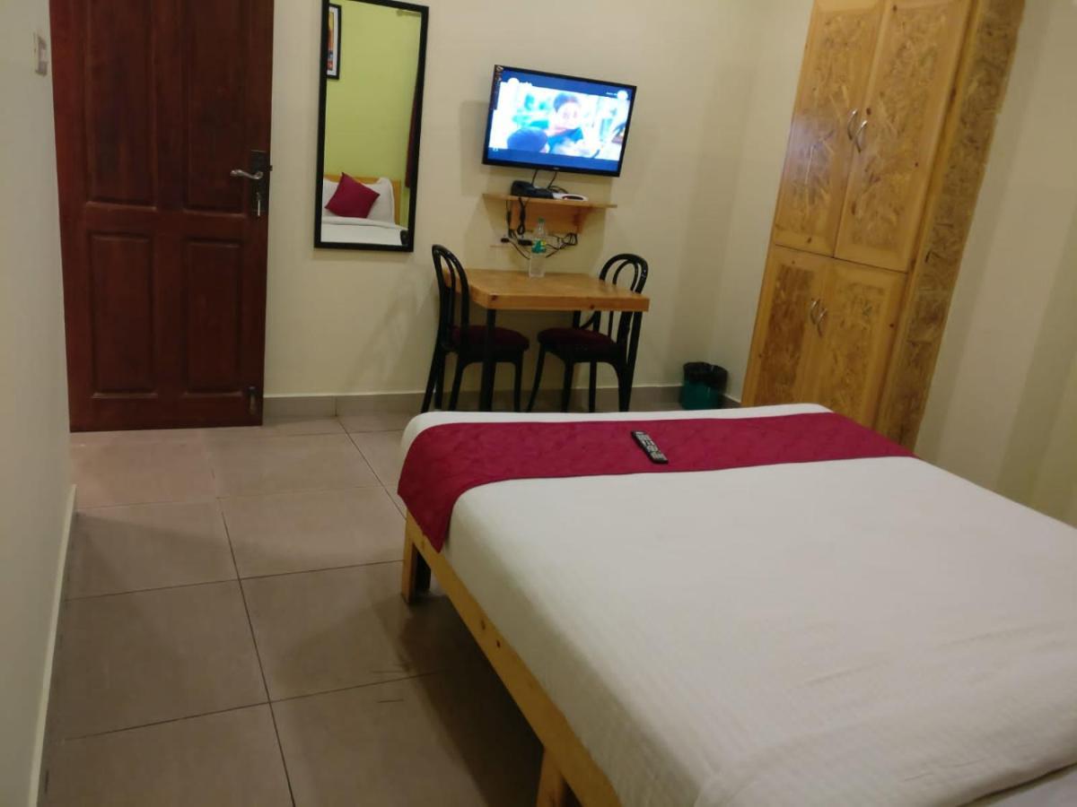 Chaplin Hotel Pondicherry Dış mekan fotoğraf
