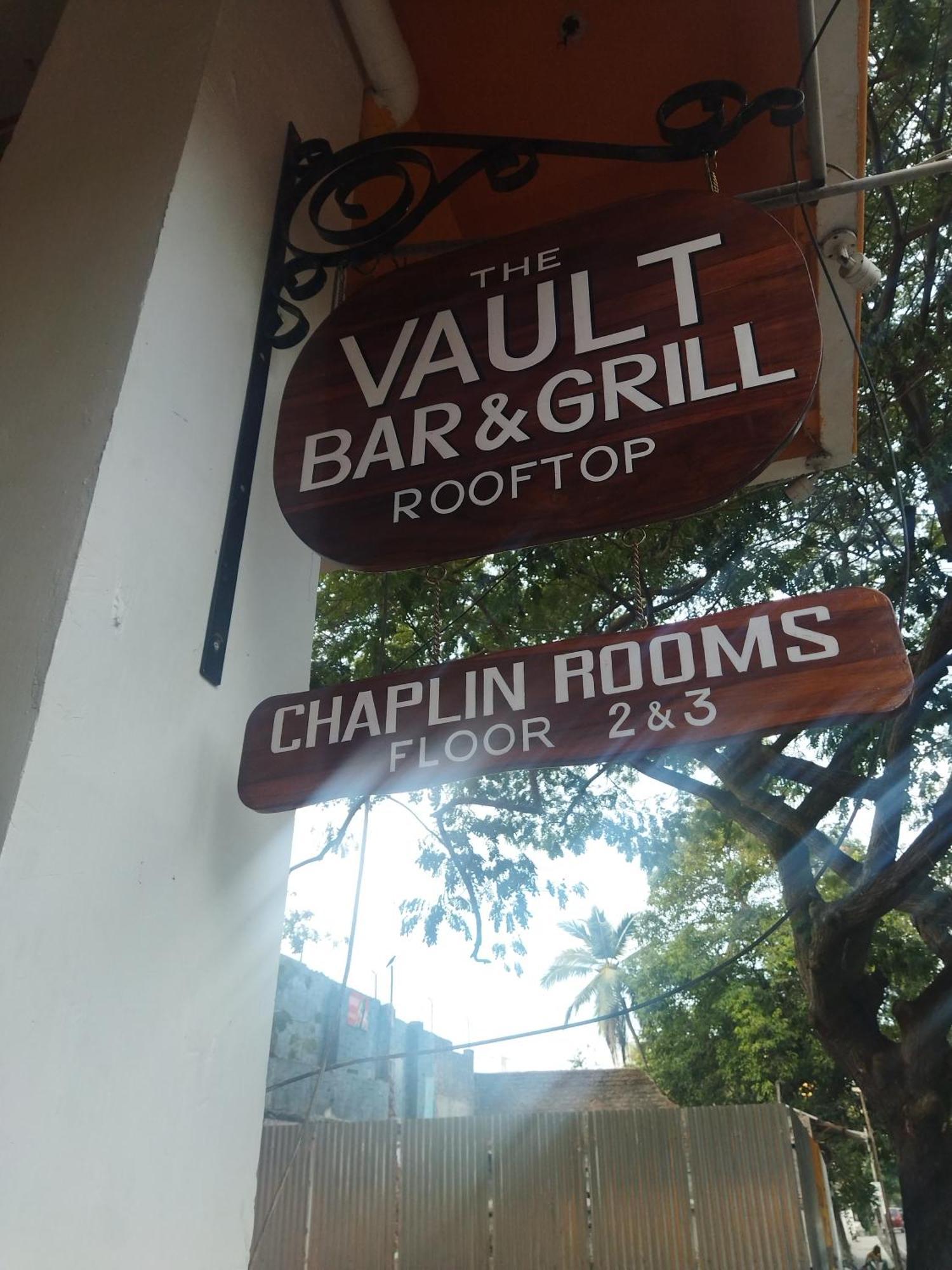 Chaplin Hotel Pondicherry Dış mekan fotoğraf