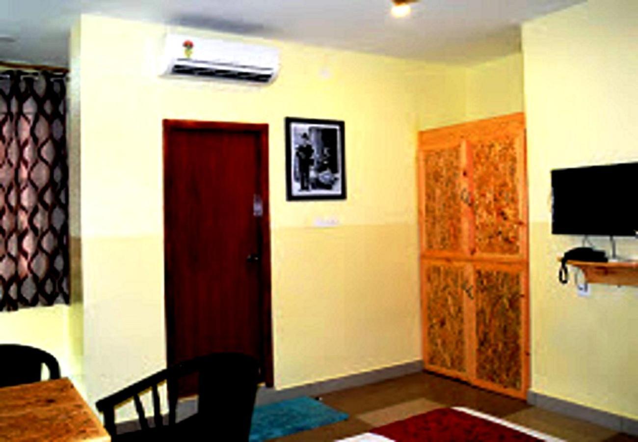 Chaplin Hotel Pondicherry Dış mekan fotoğraf