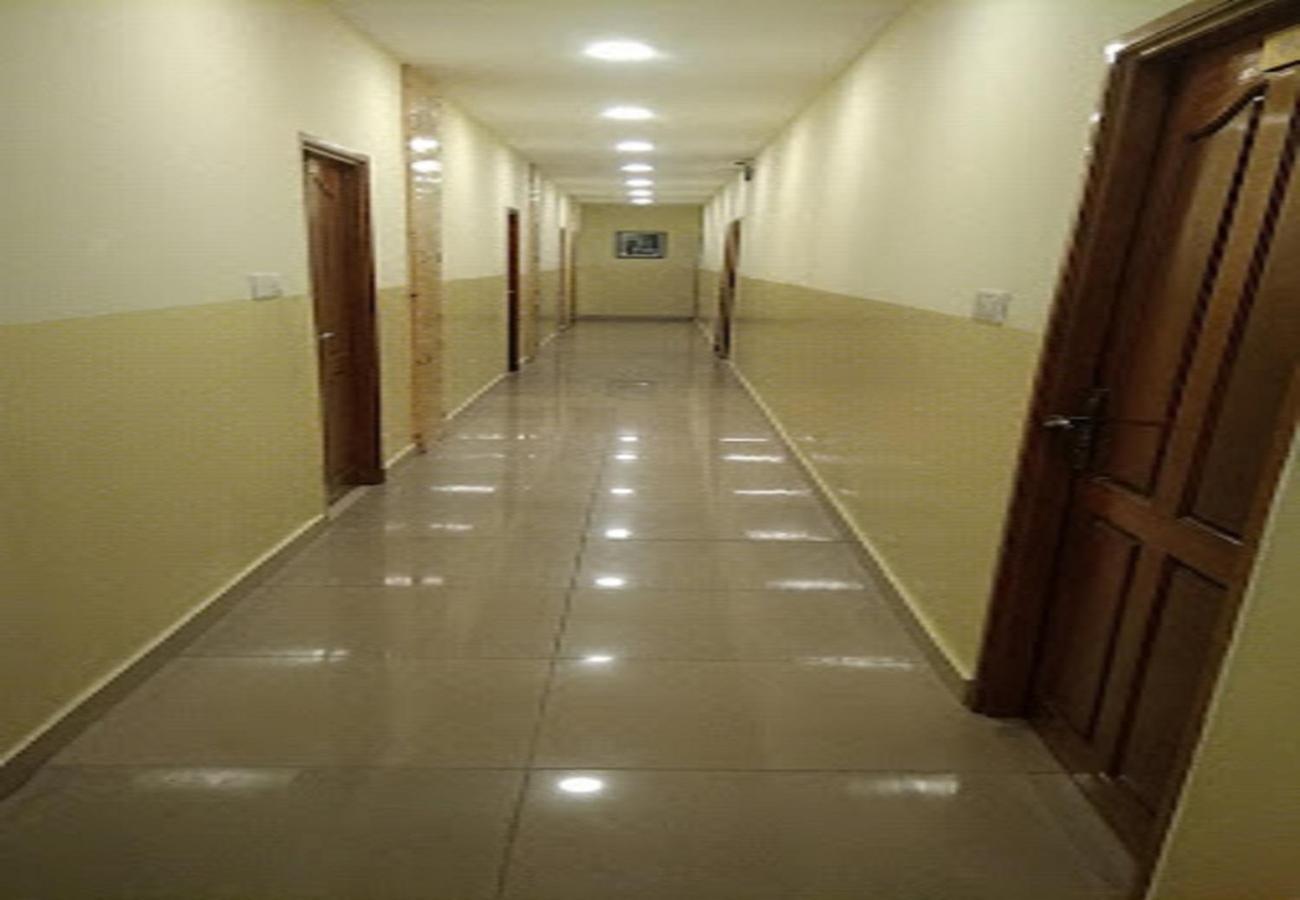 Chaplin Hotel Pondicherry Dış mekan fotoğraf