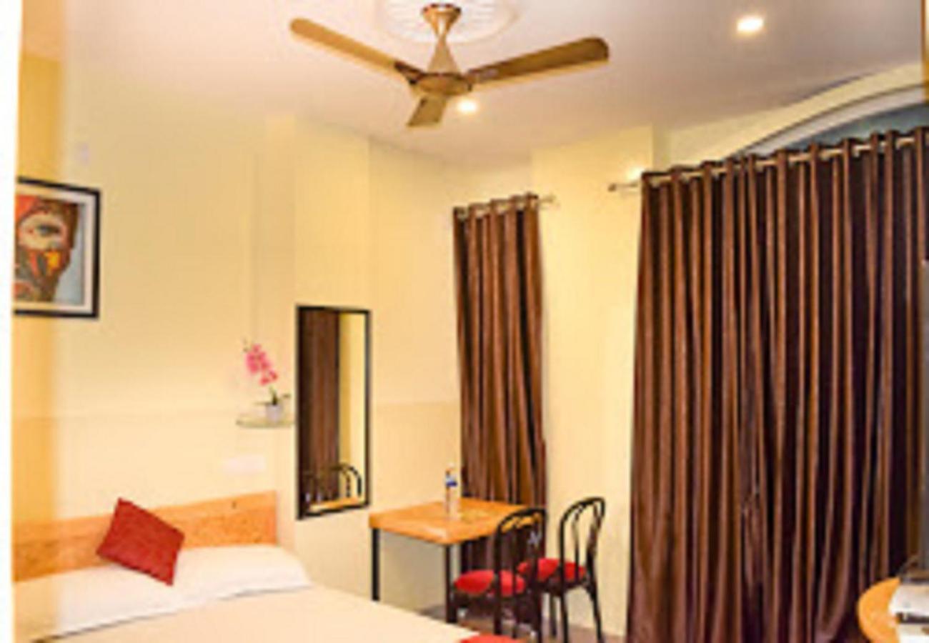 Chaplin Hotel Pondicherry Dış mekan fotoğraf